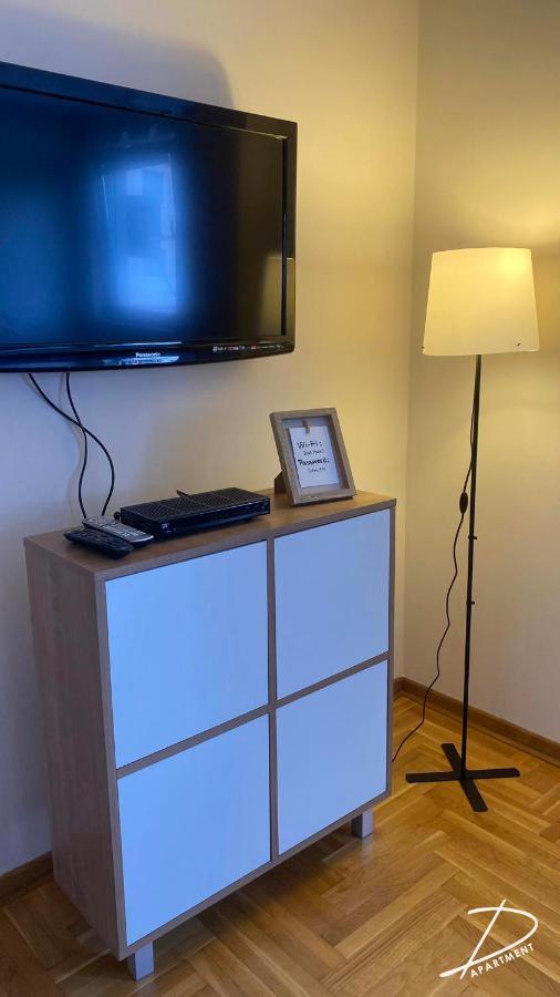 D Apartment Free Private Parking Fast Wi-Fi Нови-Сад Экстерьер фото
